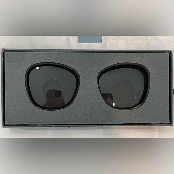 Set of ORIGINAL Bose Soprano Replacement Lenses. Perfect! Never used. - Picture 2 of 4